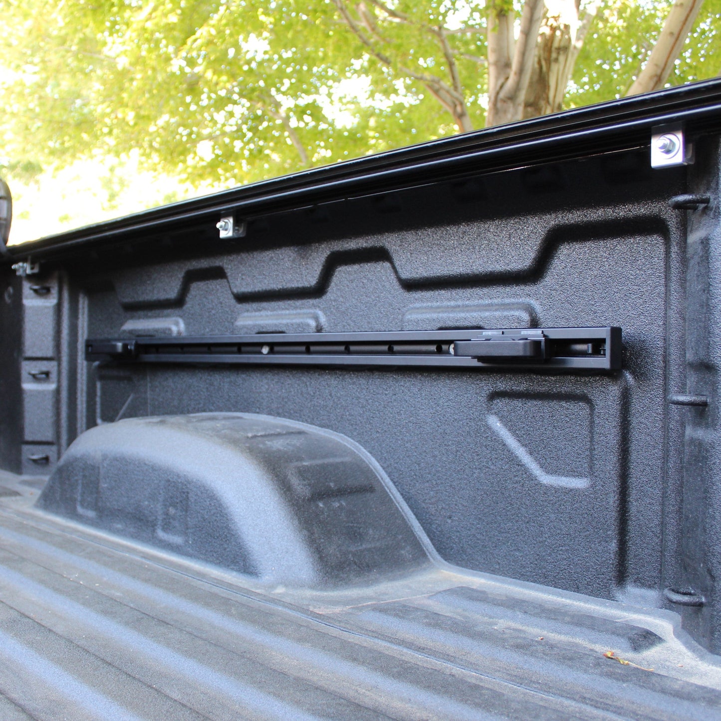 Integral Rails - Bedside Rail System - Chevrolet Silverado & GMC Sierra 2500/3500 (2020+ 6'9" Bed Only) by Integral Truck