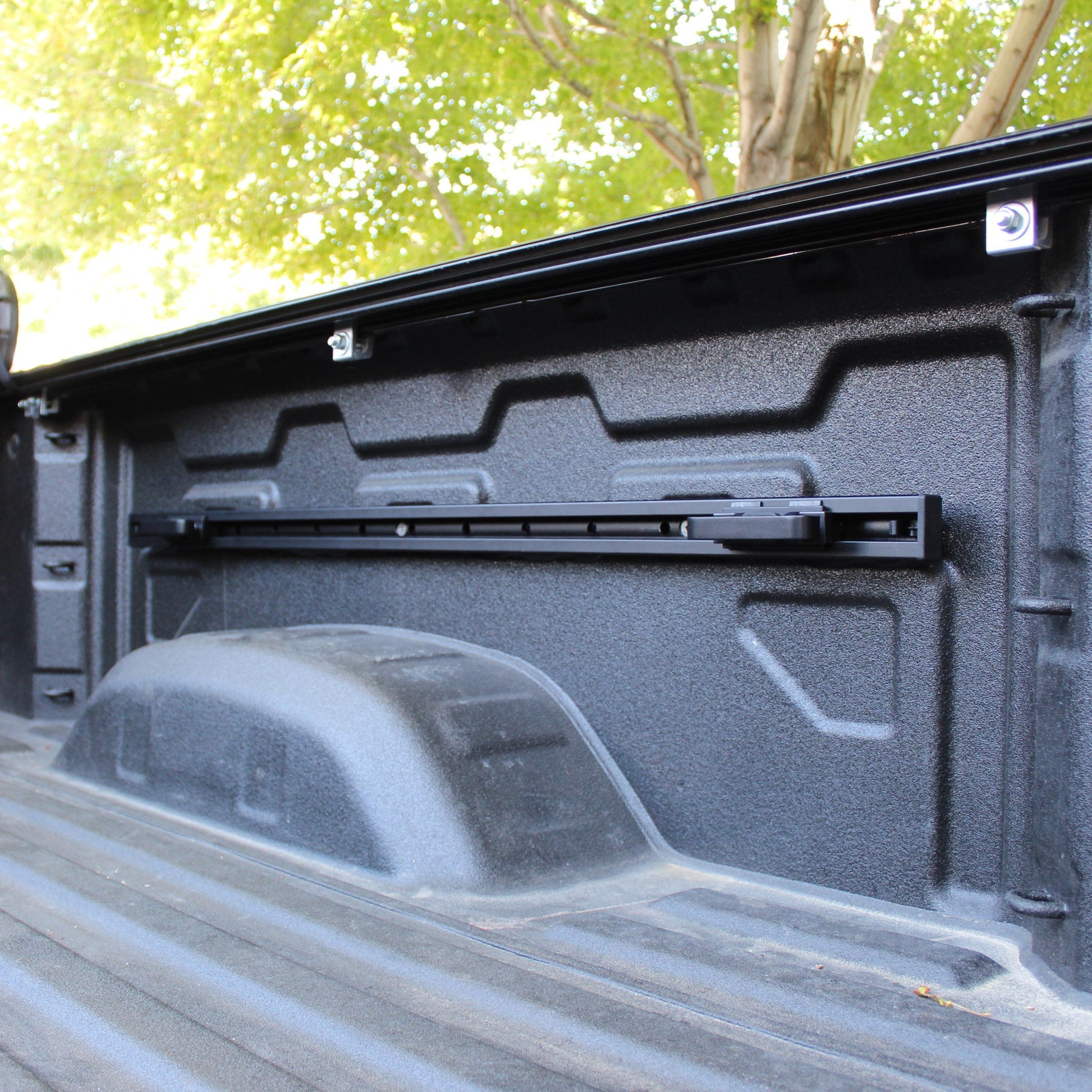 Integral Rails - Bedside Rail System - Chevrolet Silverado & GMC Sierra 2500/3500 (2020+ 6'9" Bed Only) by Integral Truck