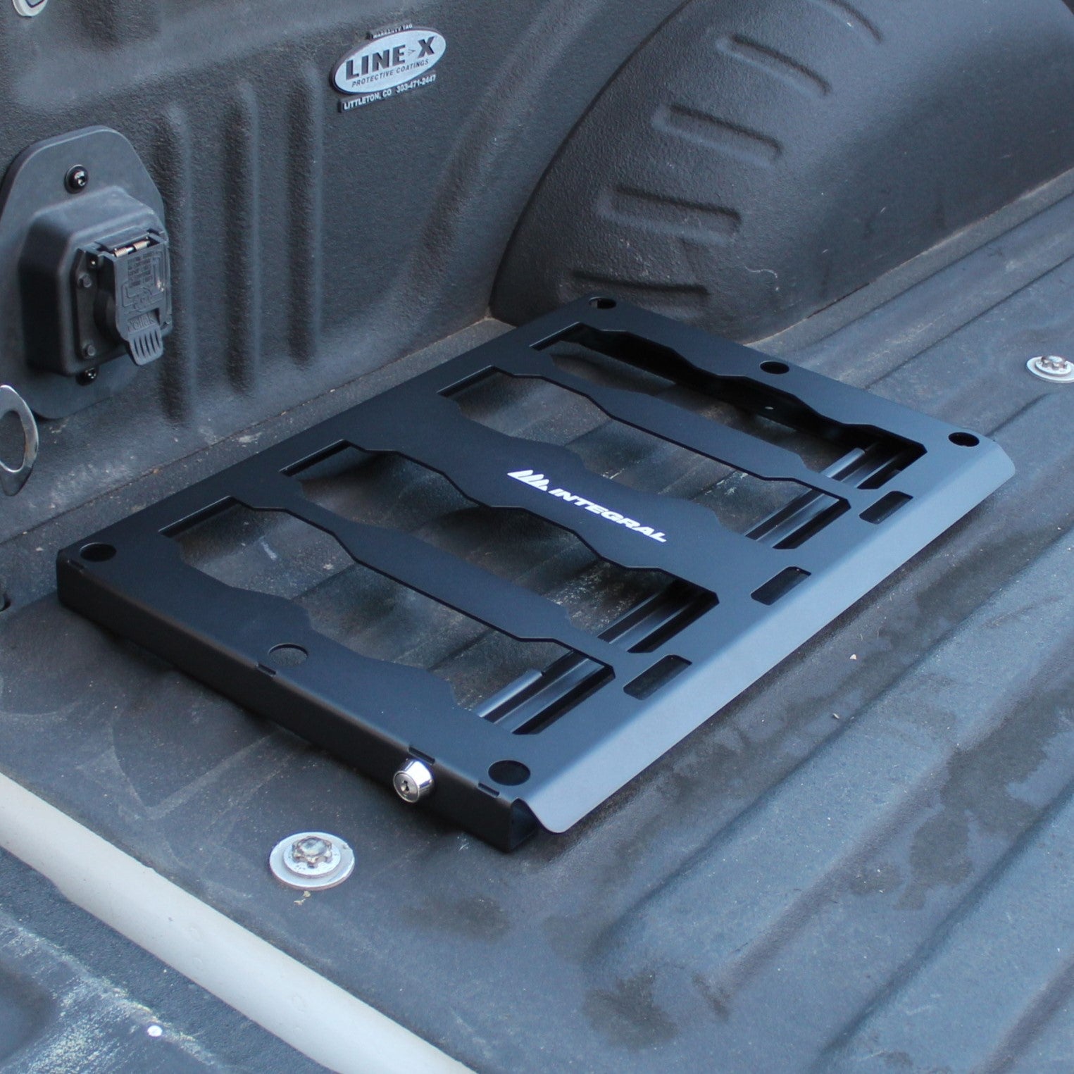 Integral Locking Plate - Universal by Integral Truck