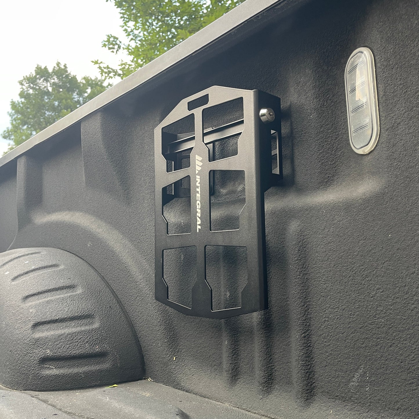 Integral Boxlink Plate (Half) - Ford F150 & RAPTOR (2015+), Super Duty (2017+) by Integral Truck