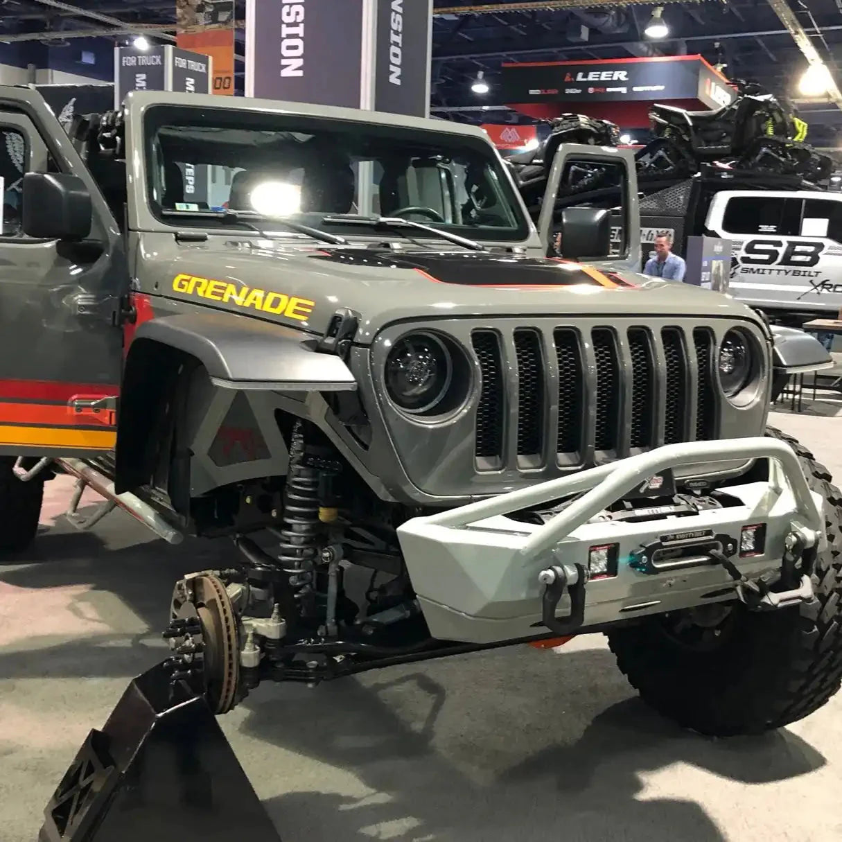 Oculus™ Bi-LED Projector Headlights for Jeep Wrangler JL/ Gladiator JT by ORACLE Lighting