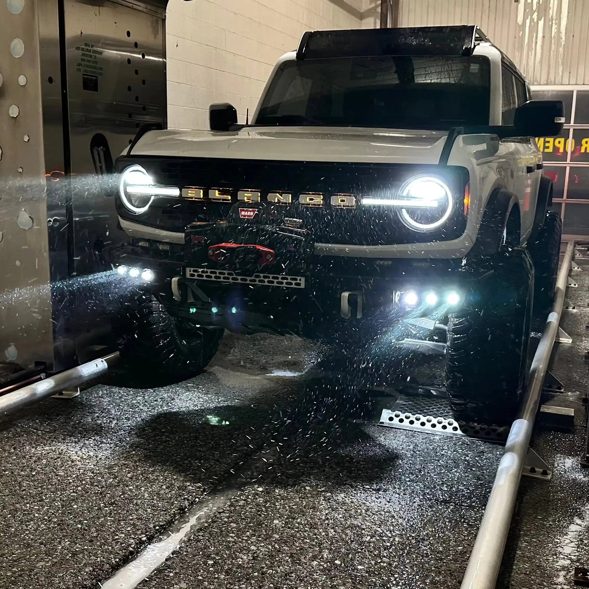 ORACLE Lighting 2021-2025 Ford Bronco Off Road LASER Auxiliary Lights + LED Fog Light Kit for Steel Bumper by ORACLE Lighting