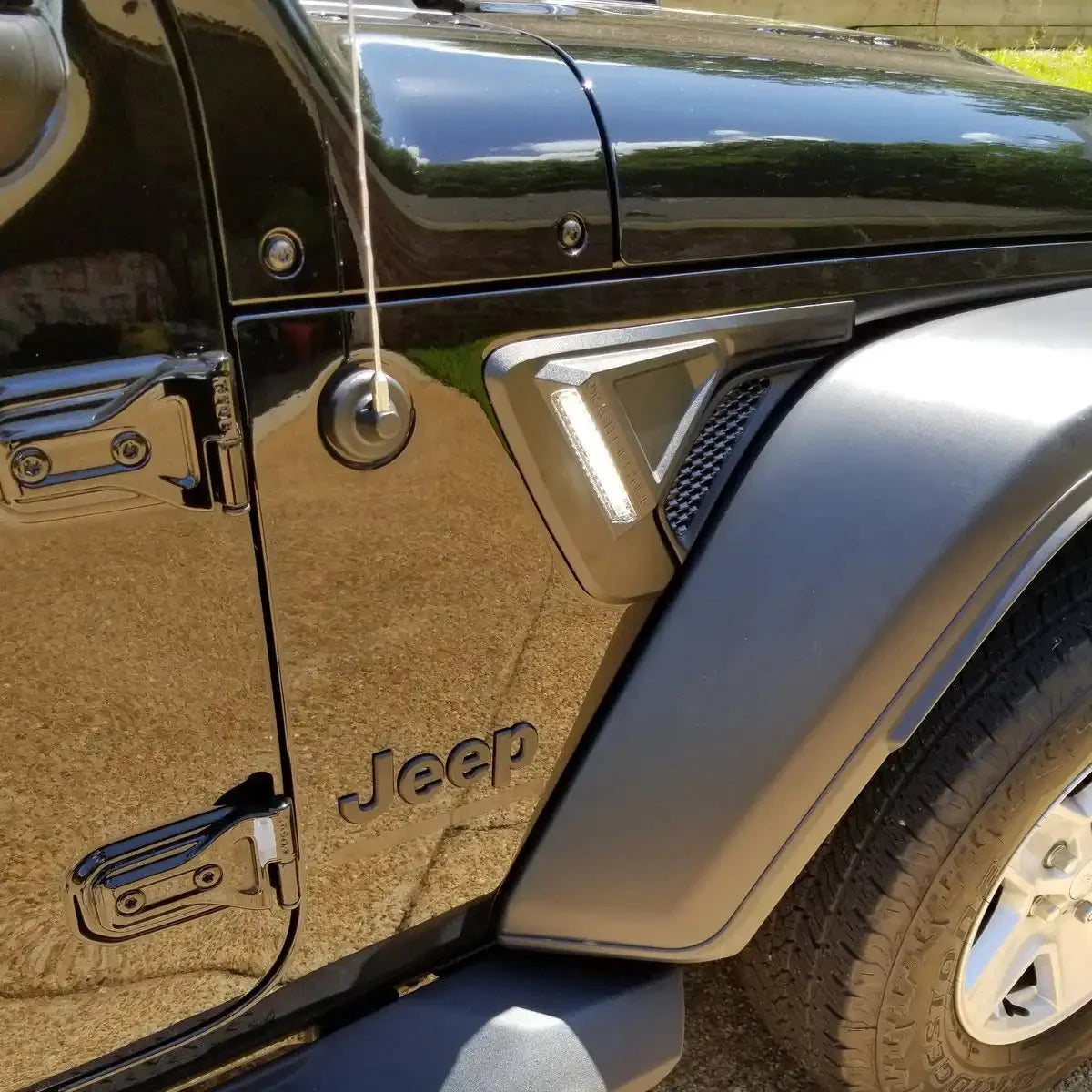 Jeep Wrangler JL & Gladiator JT Sidetrack LED Fender Lights - Entry & Turn Signal | ORACLE by ORACLE Lighting