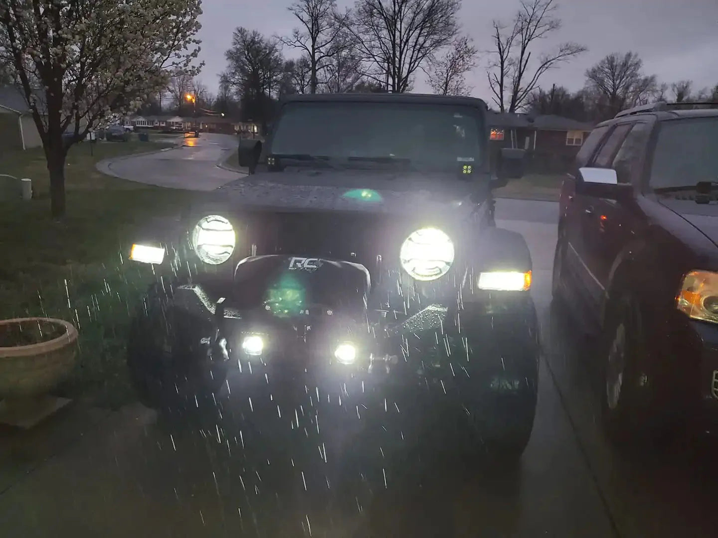 ORACLE Lighting Jeep Gladiator Front Turn Signal/ DRL Switchback 7443CK Bulb (Pair) by ORACLE Lighting