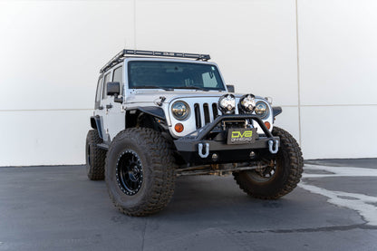 Universal design works with flat fairlead mounts. by DV8 Offroad