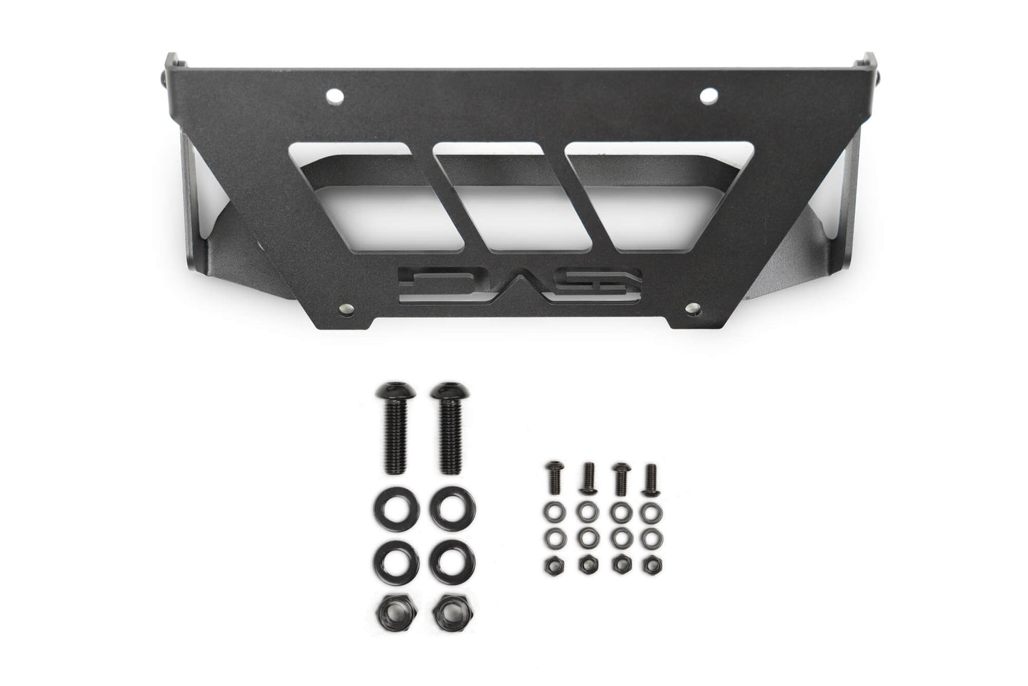 Universal design works with flat fairlead mounts. by DV8 Offroad