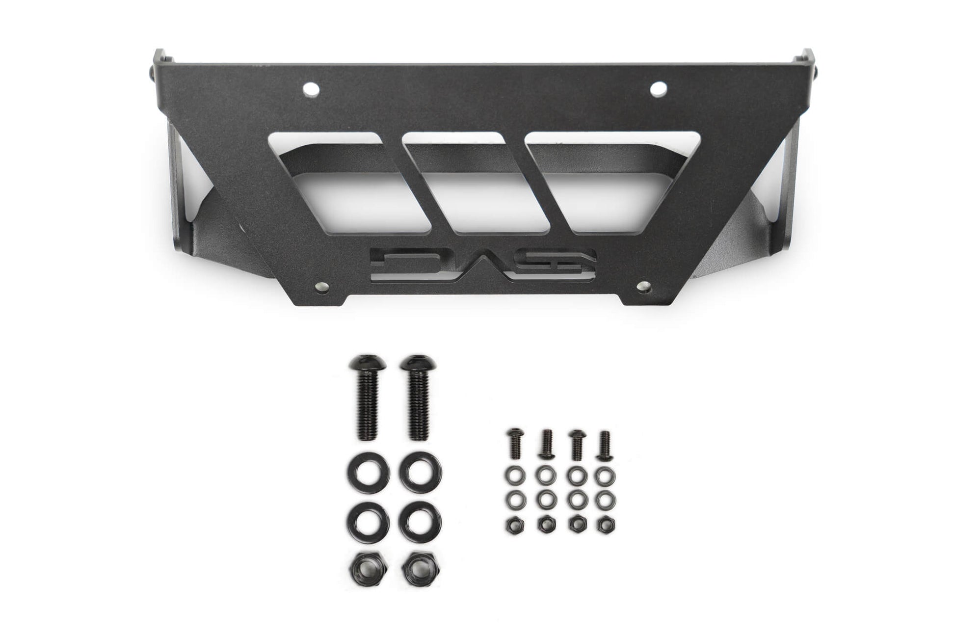 Universal design works with flat fairlead mounts. by DV8 Offroad