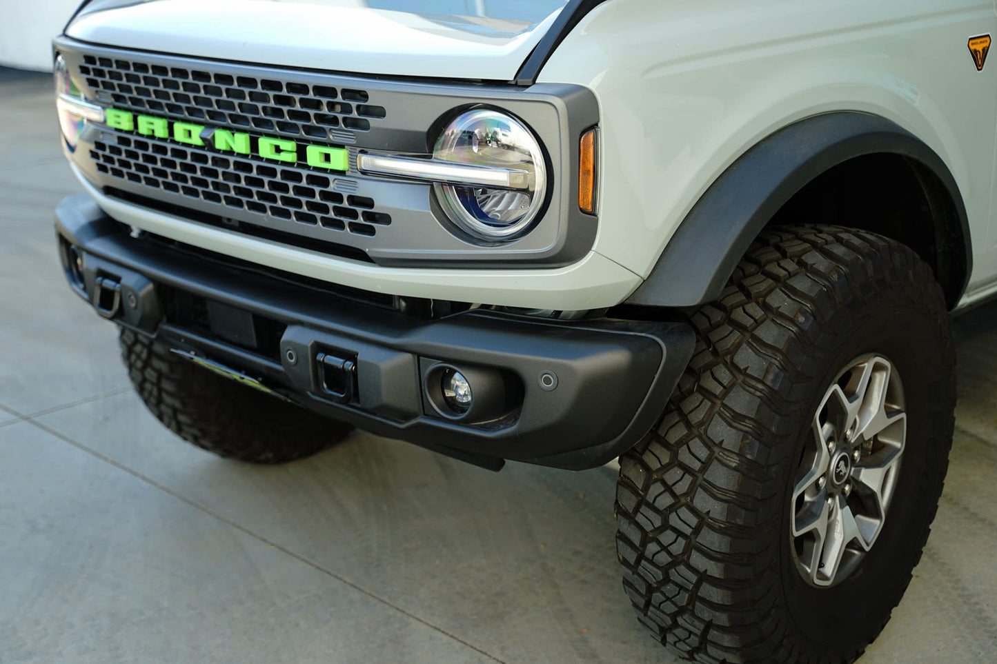 Ford Bronco Capable Bumper Slanted Front License Plate Mount by DV8 Offroad