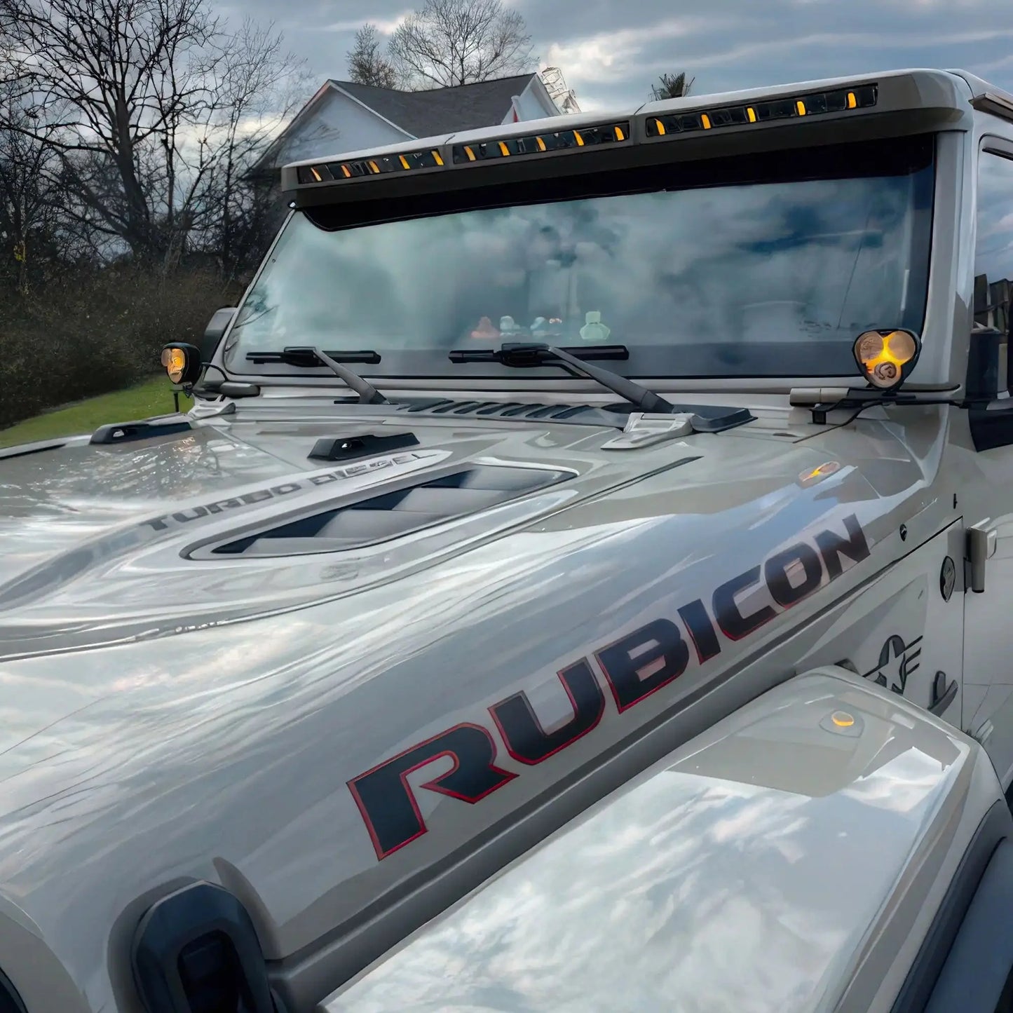 Jeep JL/JT Integrated Roof LED Light Bar | ORACLE 18,000 Lumens 240W by ORACLE Lighting