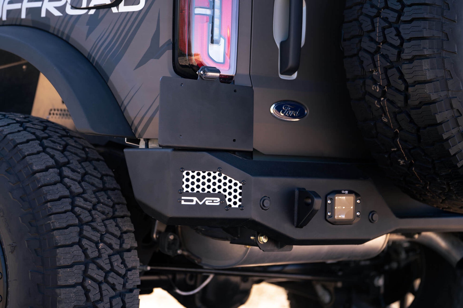 2021-22 Ford Bronco; MTO Series Rear Bumper by DV8 Offroad