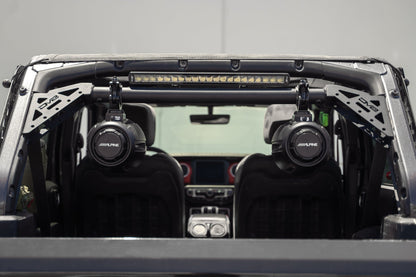 Features mounting point for an optional 20" light bar. by DV8 Offroad