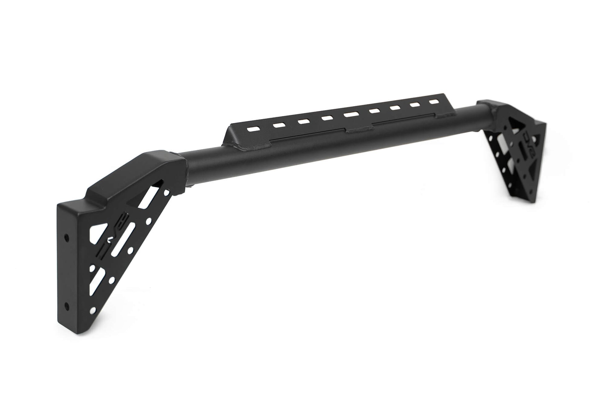Features mounting point for an optional 20" light bar. by DV8 Offroad