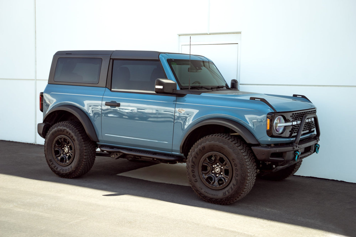 Works with DV8 OE Steps and Factory Ford Steps. by DV8 Offroad