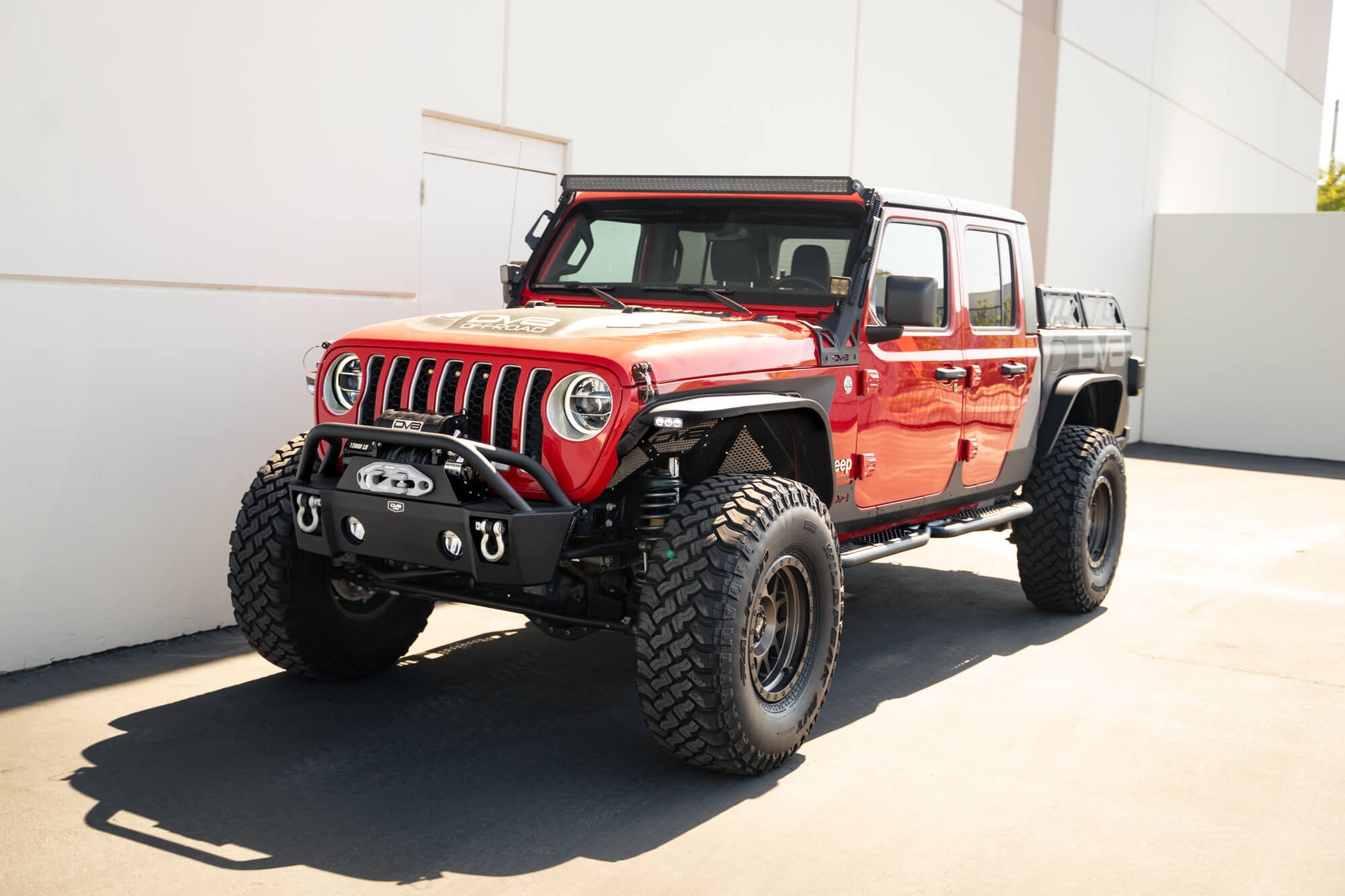 Jeep Gladiator JT OE Plus Side Steps by DV8 Offroad