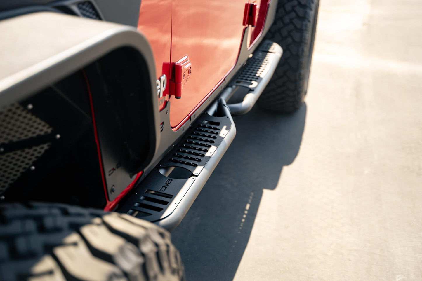 Jeep Gladiator JT OE Plus Side Steps by DV8 Offroad