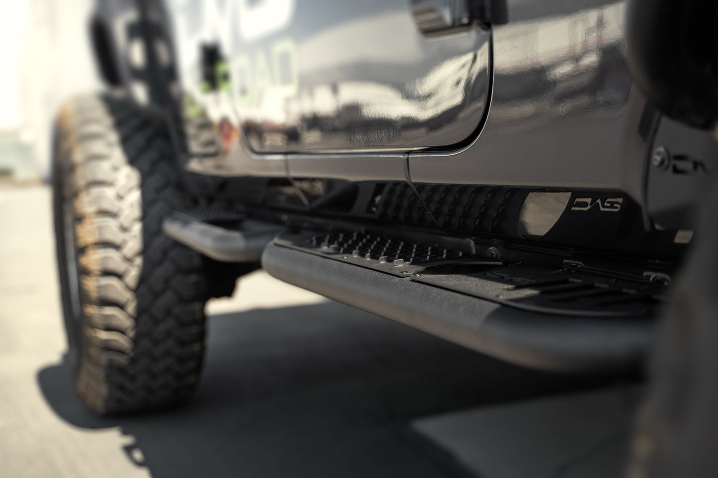 Jeep Wrangler JL OE Plus 4-Door Side Steps by DV8 Offroad