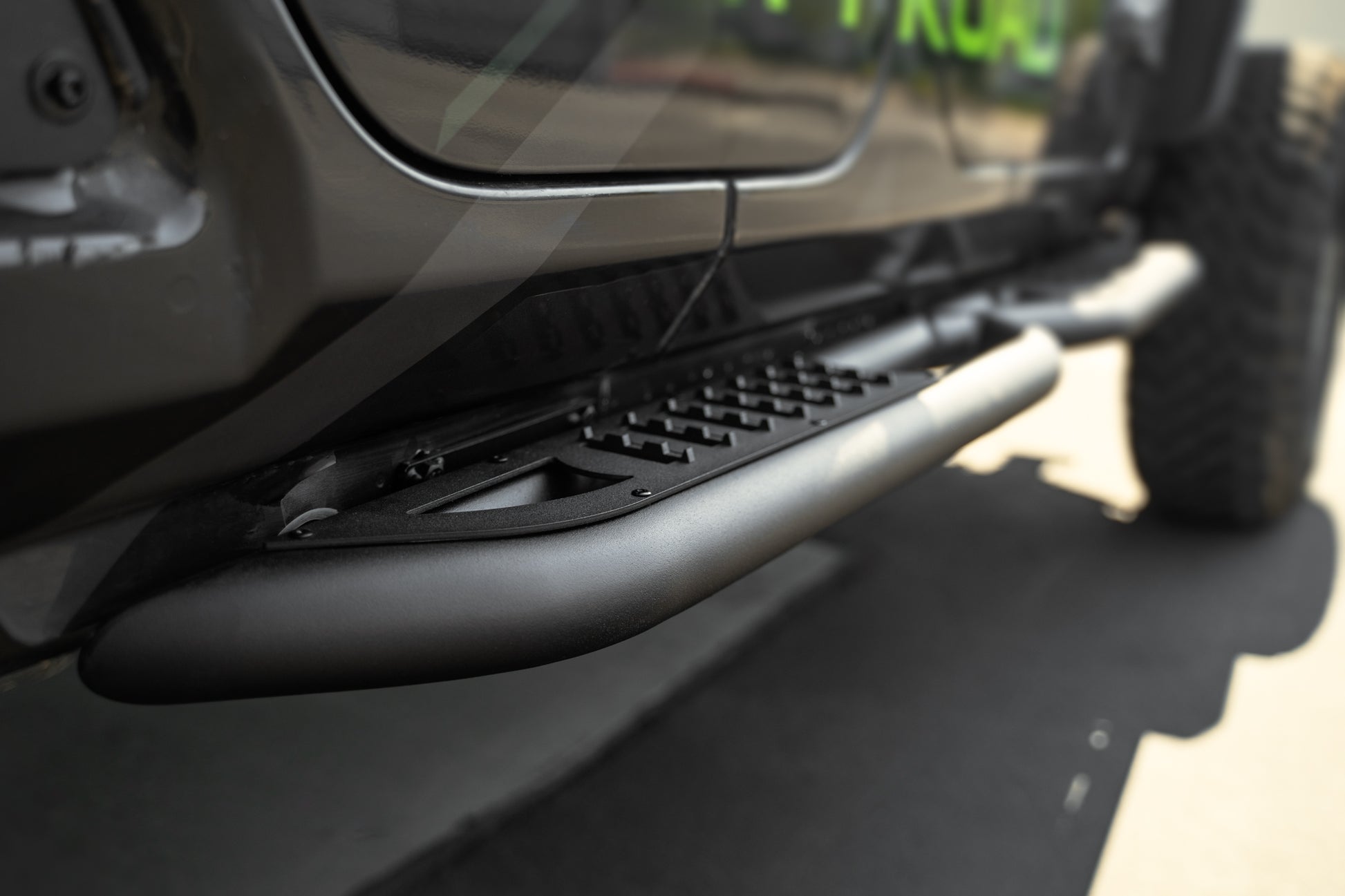 Jeep Wrangler JL OE Plus 4-Door Side Steps by DV8 Offroad