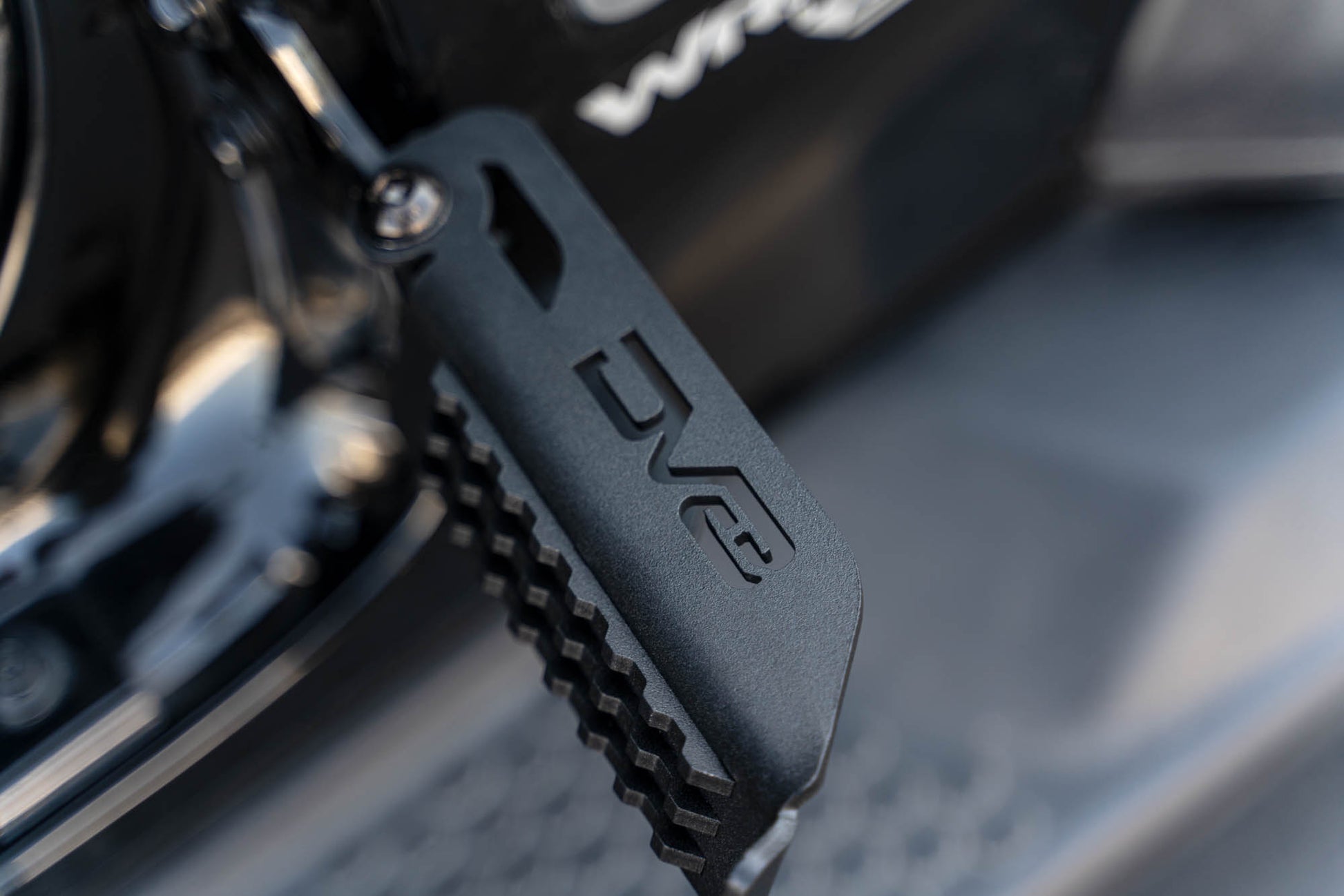 Jeep Wrangler JK/JL & Gladiator JT Foot Pegs by DV8 Offroad