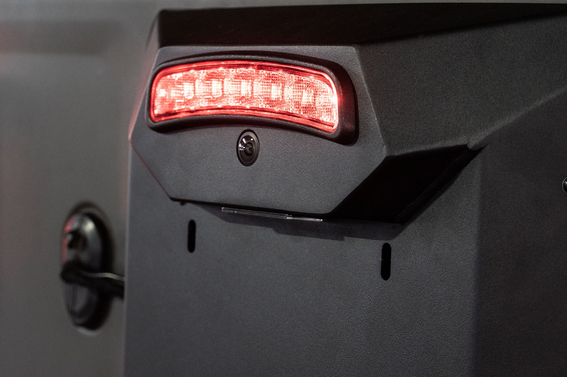 Spare Tire Carrier Delete Plate by DV8 Offroad