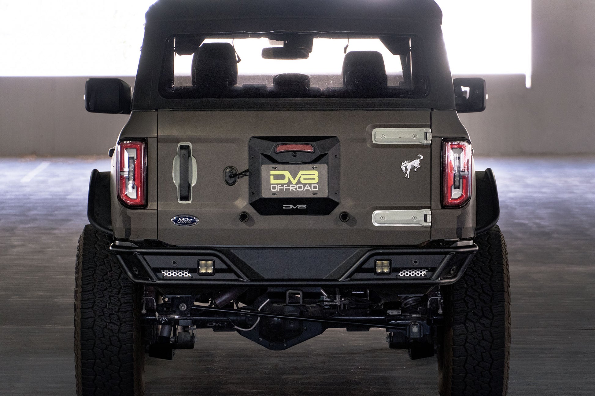 Spare Tire Carrier Delete Plate by DV8 Offroad