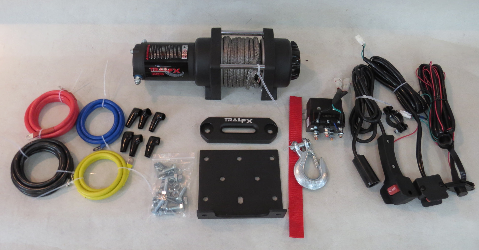 ATV/UTV Mount 250A Elect 4500 Lb Cap 15/64x40 Ft Synth Rope Alum Hawse Fairlead by TrailFX