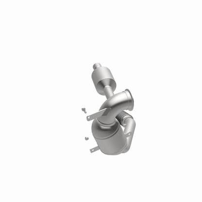 Magnaflow OEM Grade Direct-Fit Catalytic Converter by MagnaFlow Exhaust Products