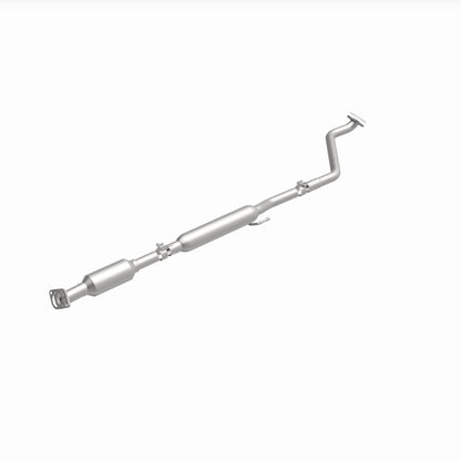 Magnaflow OEM Grade Direct-Fit Catalytic Converter by MagnaFlow Exhaust Products