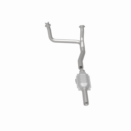 Magnaflow Standard Grade Direct-Fit Catalytic Converter by MagnaFlow Exhaust Products