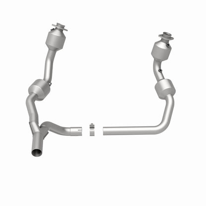 Magnaflow OEM Grade Direct-Fit Catalytic Converter by MagnaFlow Exhaust Products