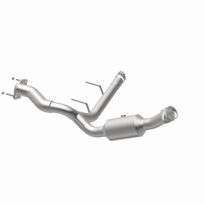 Magnaflow OEM Grade Direct-Fit Catalytic Converter by MagnaFlow Exhaust Products