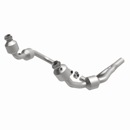 Magnaflow OEM Grade Direct-Fit Catalytic Converter by MagnaFlow Exhaust Products