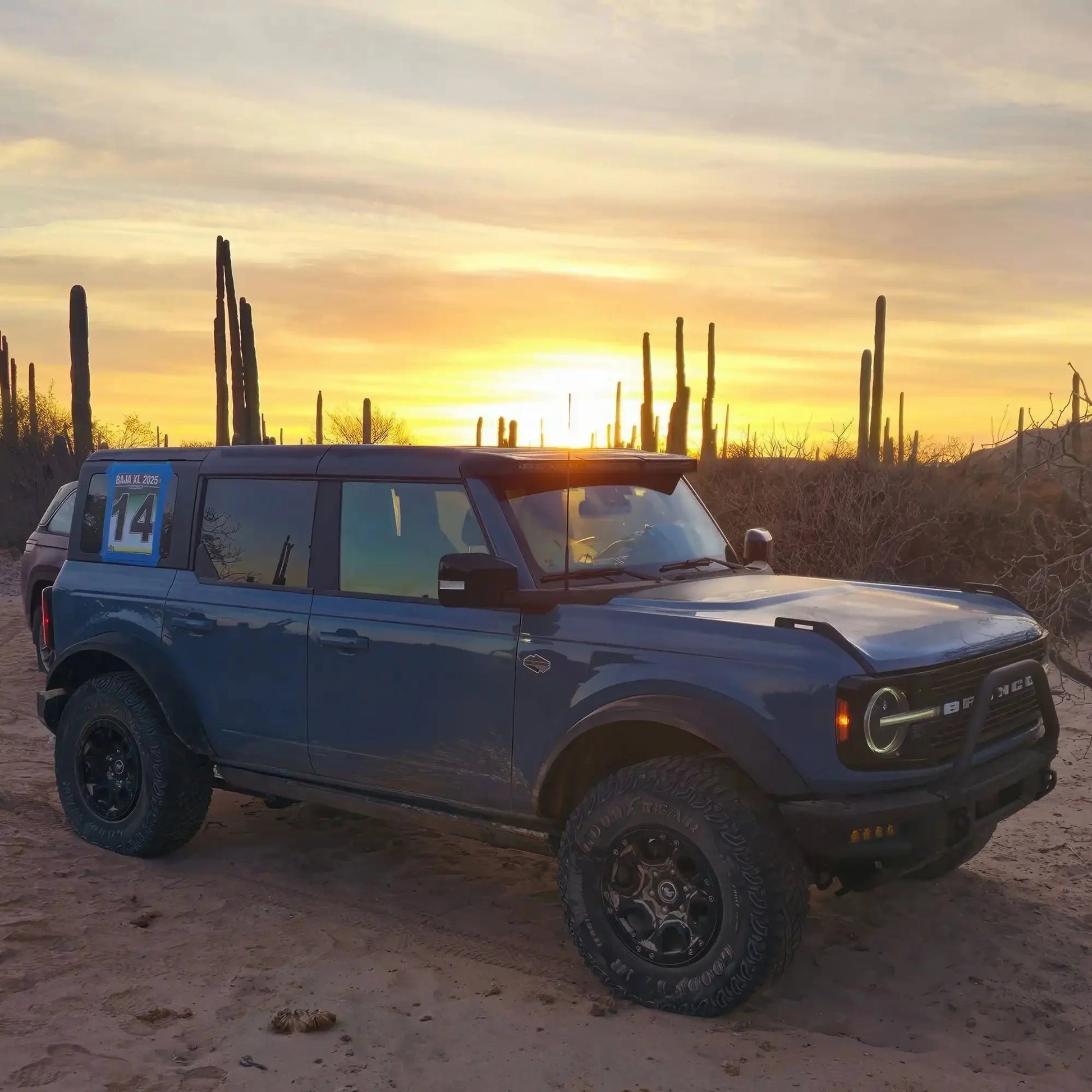 Ford Bronco Integrated Roof LED Light Bar | ORACLE 18,000 Lumens 240W by ORACLE Lighting