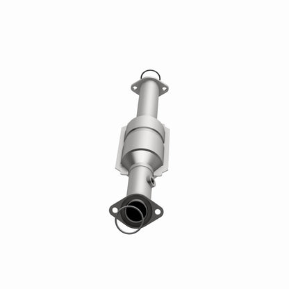 Magnaflow OEM Grade Direct-Fit Catalytic Converter by MagnaFlow Exhaust Products