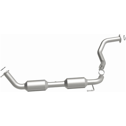 Magnaflow OEM Grade Direct-Fit Catalytic Converter by MagnaFlow Exhaust Products