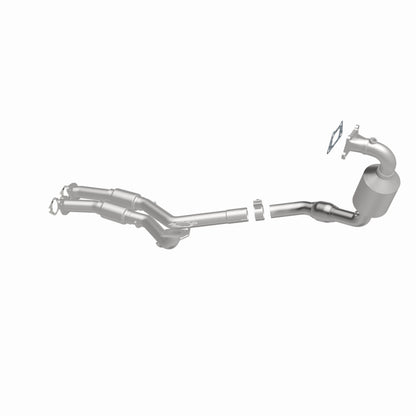 Catalytic Converter with Integrated Exhaust Manifold by MagnaFlow Exhaust Products
