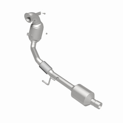 Magnaflow OEM Grade Direct-Fit Catalytic Converter by MagnaFlow Exhaust Products