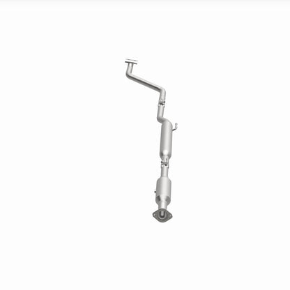 Magnaflow OEM Grade Direct-Fit Catalytic Converter by MagnaFlow Exhaust Products