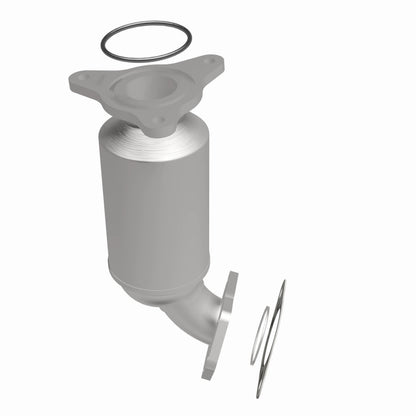 Magnaflow OEM Grade Direct-Fit Catalytic Converter by MagnaFlow Exhaust Products