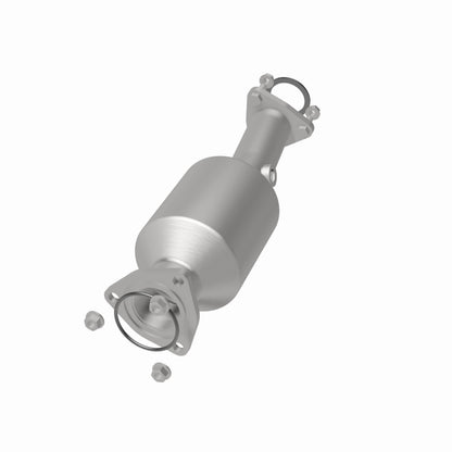 Magnaflow OEM Grade Direct-Fit Catalytic Converter by MagnaFlow Exhaust Products