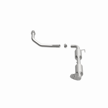 Magnaflow OEM Grade Direct-Fit Catalytic Converter by MagnaFlow Exhaust Products