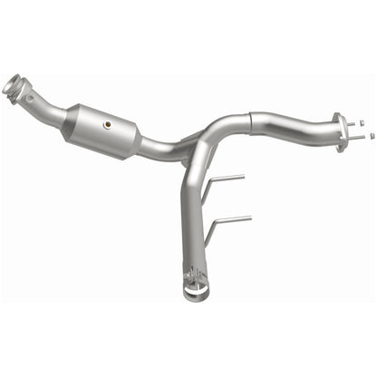 Magnaflow OEM Grade Direct-Fit Catalytic Converter by MagnaFlow Exhaust Products