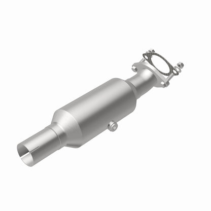 Magnaflow OEM Grade Direct-Fit Catalytic Converter by MagnaFlow Exhaust Products