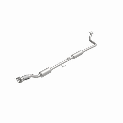 Magnaflow OEM Grade Direct-Fit Catalytic Converter by MagnaFlow Exhaust Products
