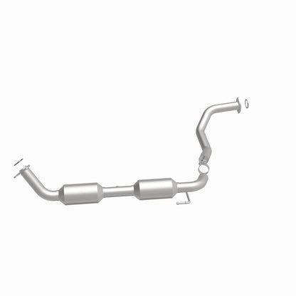 Magnaflow OEM Grade Direct-Fit Catalytic Converter by MagnaFlow Exhaust Products