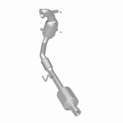 Magnaflow OEM Grade Direct-Fit Catalytic Converter by MagnaFlow Exhaust Products