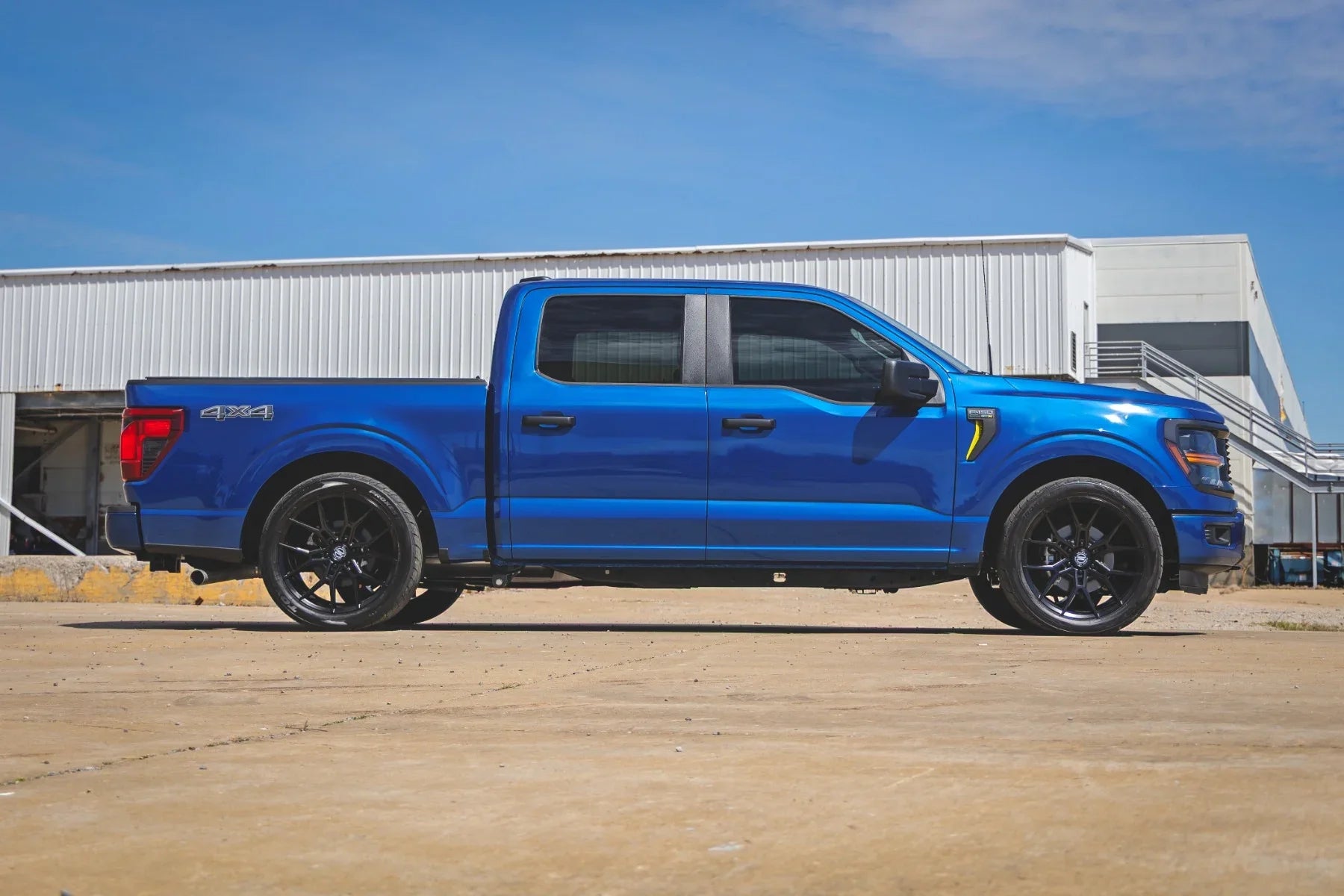 Rough Country 2 Inch Lowering Kit 4 Inch Rear Lowering | M1 | Ford F150 (2015-2025) by Rough Country