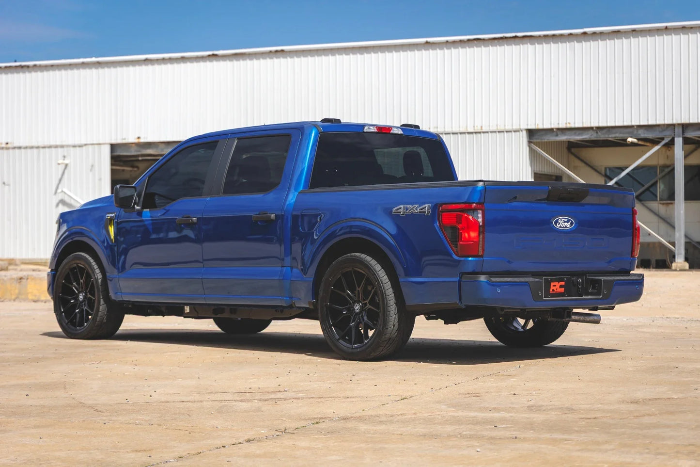 Rough Country 2 Inch Lowering Kit 4 Inch Rear Lowering | M1 | Ford F150 (2015-2025) by Rough Country