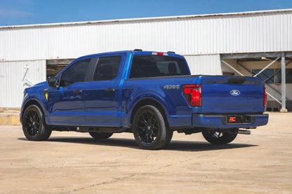 Rough Country 2 Inch Lowering Kit 4 Inch Rear Lowering | M1 | Ford F150 (2015-2025) by Rough Country