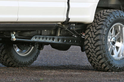 17-21 SUPERDUTY TRACTION BAR SYSTEM 12 BOLT. by Fabtech
