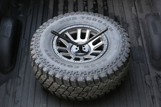 SPARE TIRE MNT BLACK. by Fabtech